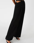 Clement Pant in Black